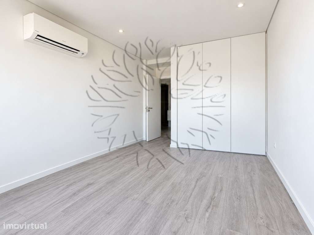 Duplex Novo com Amplos Terraços, Suite, Cozinha em Open Space-21