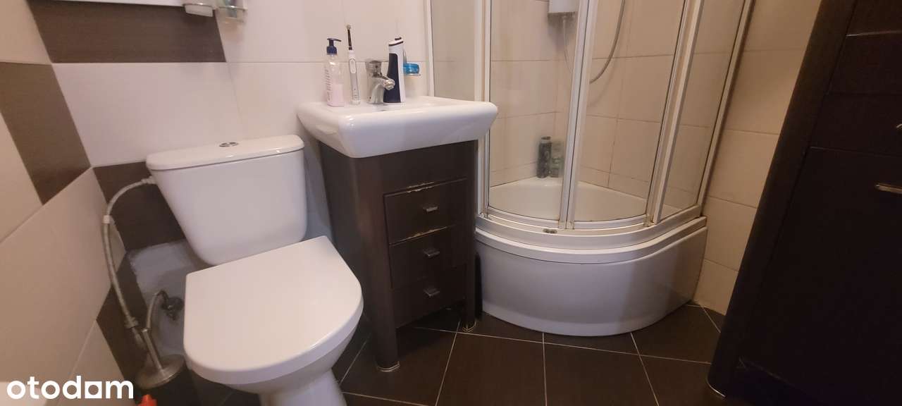 Przytulne mieszkanie 3 pokojowe w Centrum miasta o fajnym standardzie-8