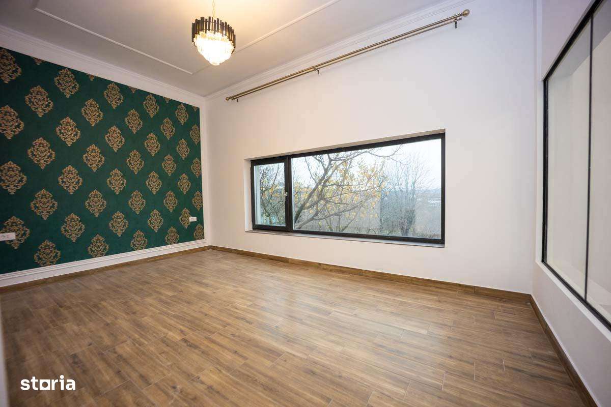 VILA DEOSEBITA  4 camere Hlincea - Teren 1500 mp - beci-9