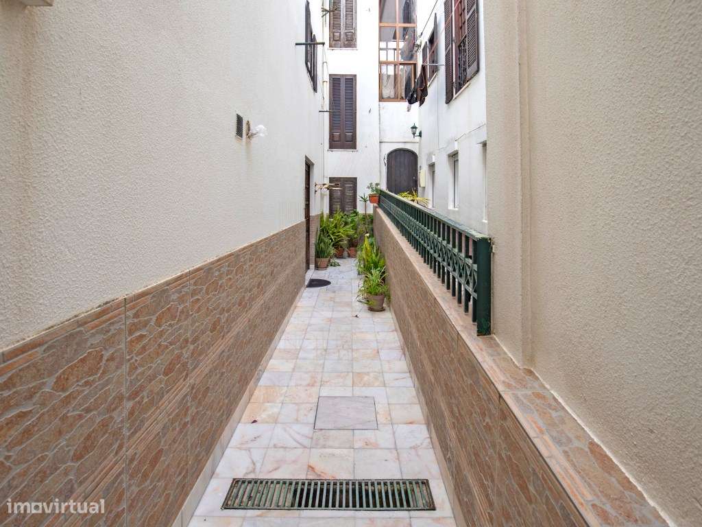 EXCLUSIVO | Apartamento T2 na 2ª Linha da Praia de Sesimbra - Excel... - Grande imagem: 5/25