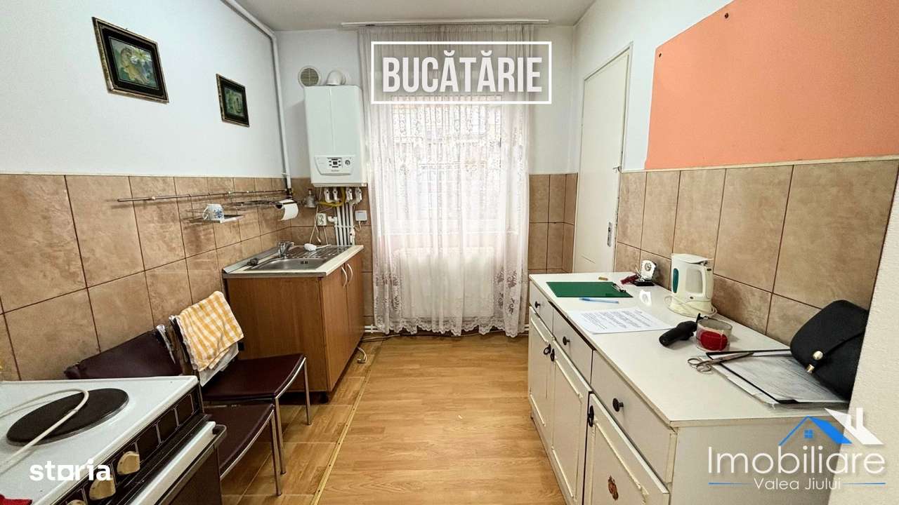 Apartament 2 camere – Petrila, Str. 8 Martie - Imagine principală: 2/11