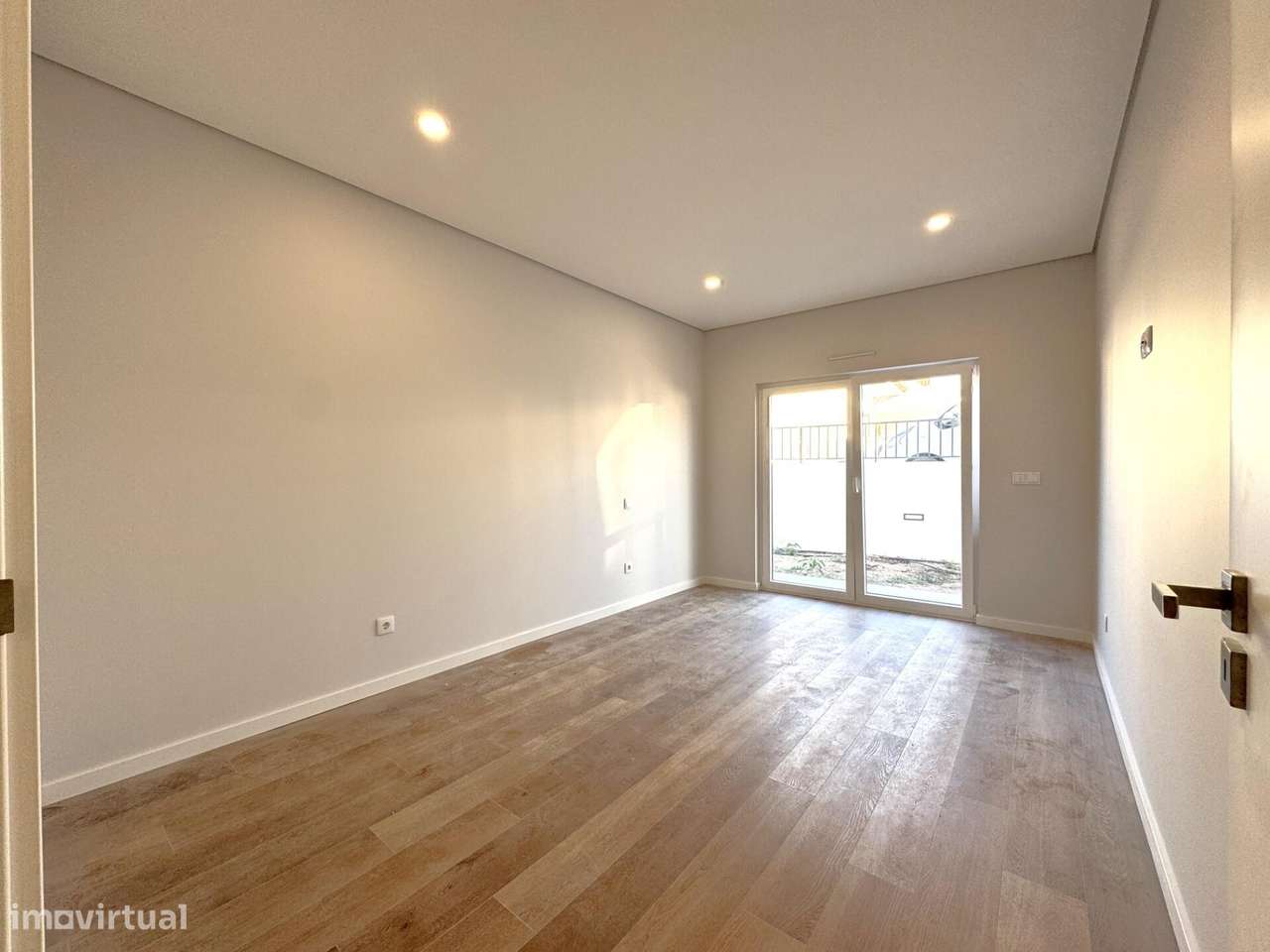 Moradia T3+1 Isolada Santo Isidoro, Ericeira - Grande imagem: 5/28