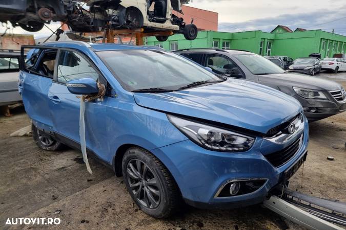 Dezmembrez Hyundai IX35 facelift motor 2.0crdi D4HA  cutie de viteze manuala transfer grup diferential spate injectoare dezmembrari - 1