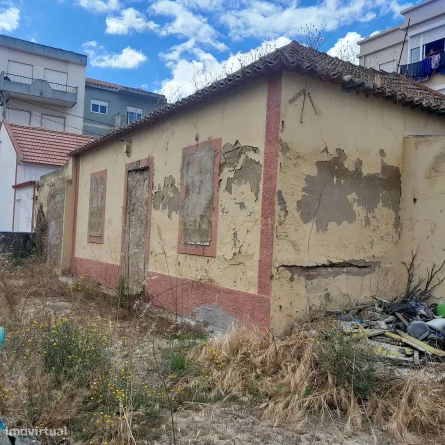 LOTE DE TERRENO PARA CONSTRUÇÃO DE MORADIA - Grande imagem: 3/5