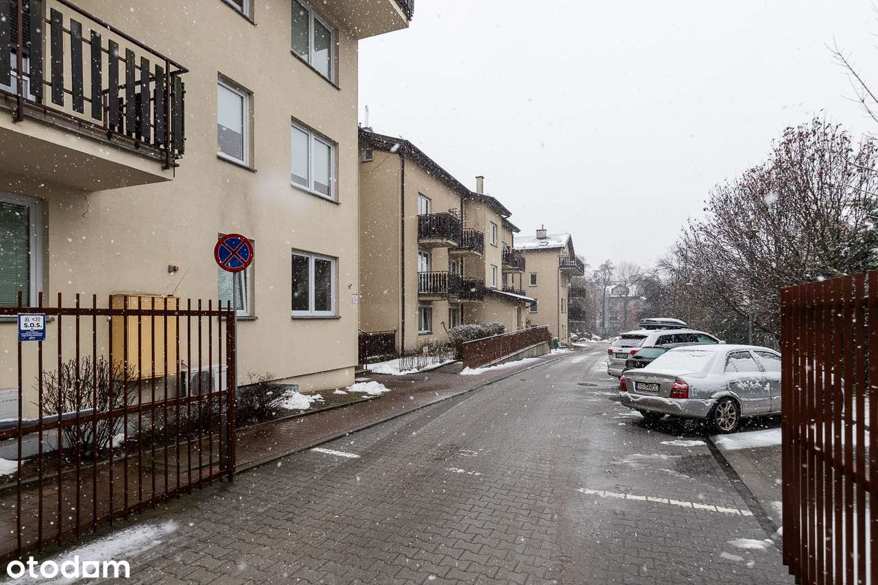 Funkcjonalna kawalerka 29,78 m2 z balkonem przy ul. Obozowej 41-11