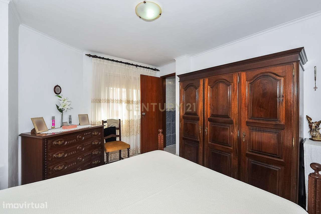 APARTAMENTO T2 - TIRES COM TERRAÇO - Grande imagem: 4/18