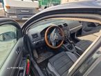 Dezmembram Vw Golf 5, Diesel BKD, 140 cp, cutie manuala 6 viteze, scaune R-Line - 9