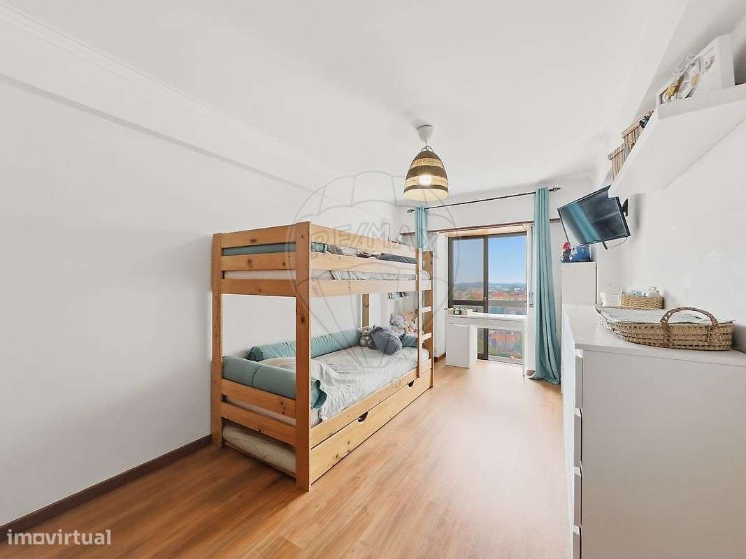 Apartamento T3 à venda em Sintra-7