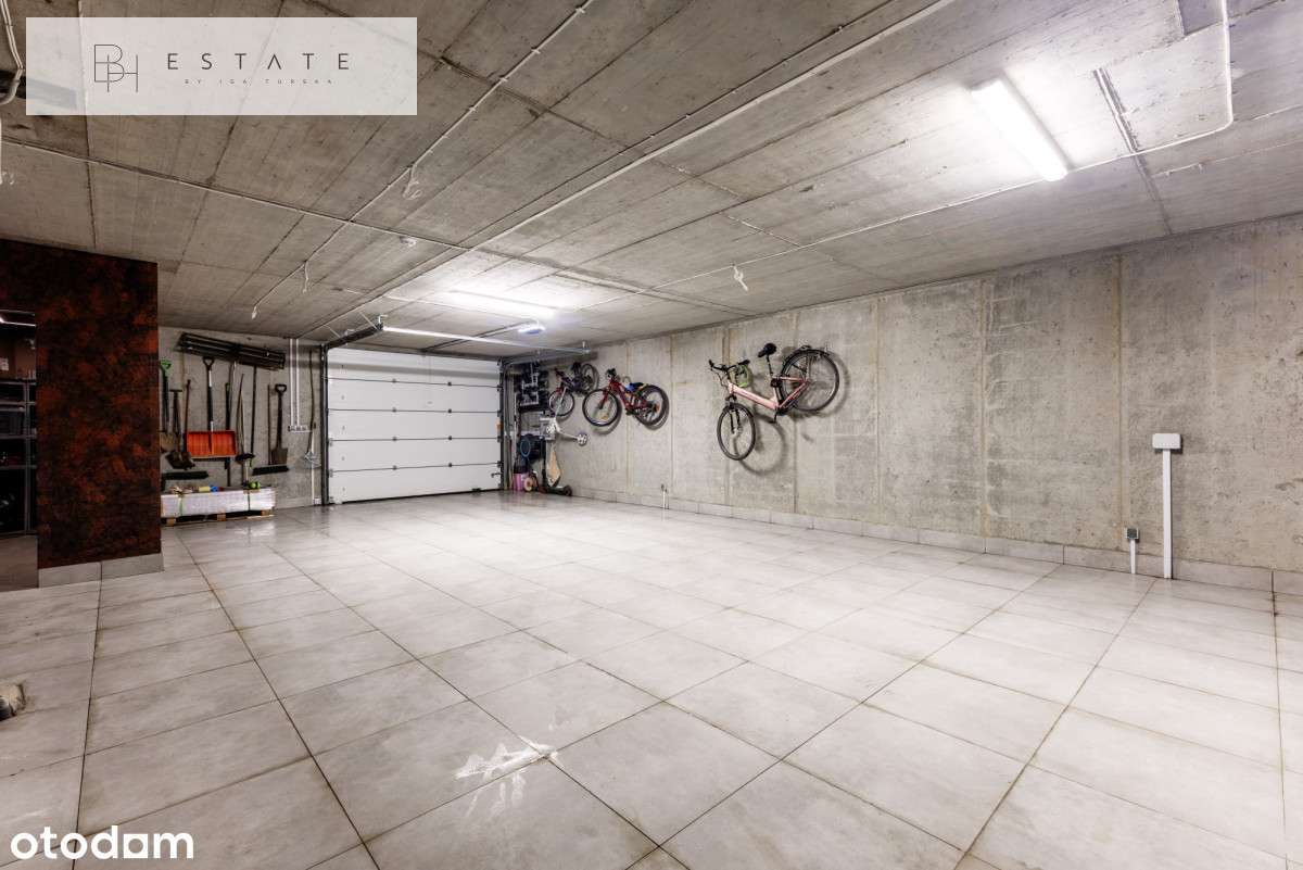 Wyjątkowy dom w Parku Oruńskim-16