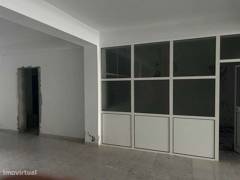Loja/ Garagem com 256m2 para alugar - Grande imagem: 5/6