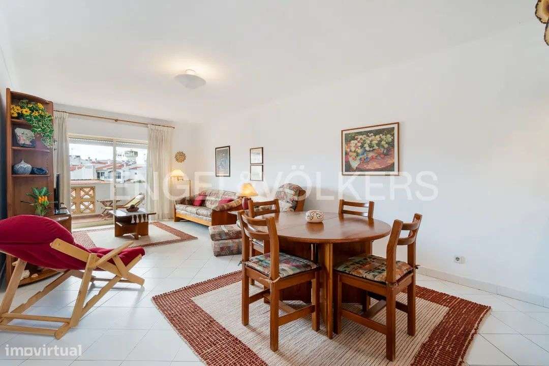 Apartamento em condomínio com Piscina a pé da Praia - Grande imagem: 3/27