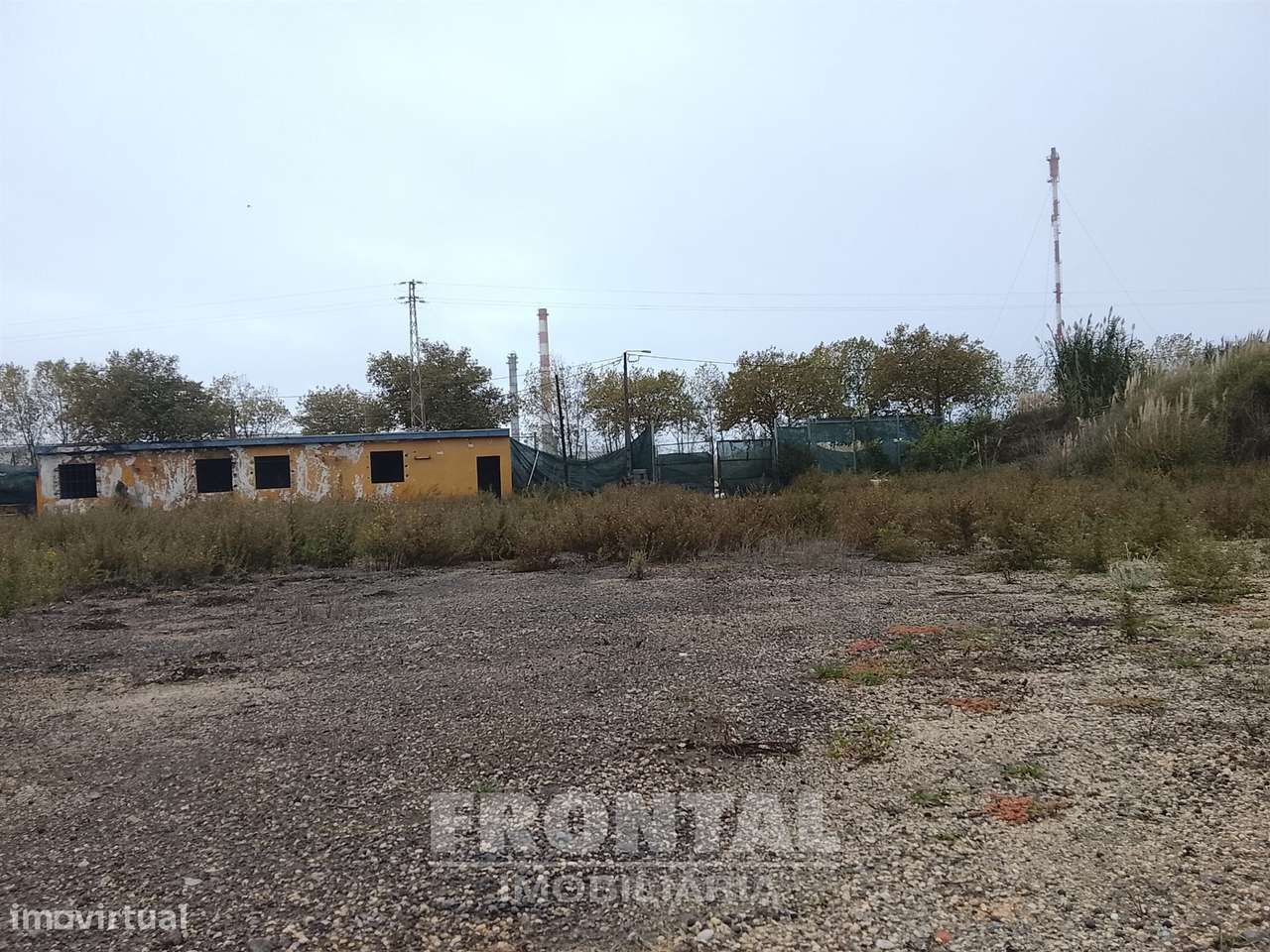 Terreno Industrial Plano – 7.200 m² | Perto do porto de Leixões | Zona-30