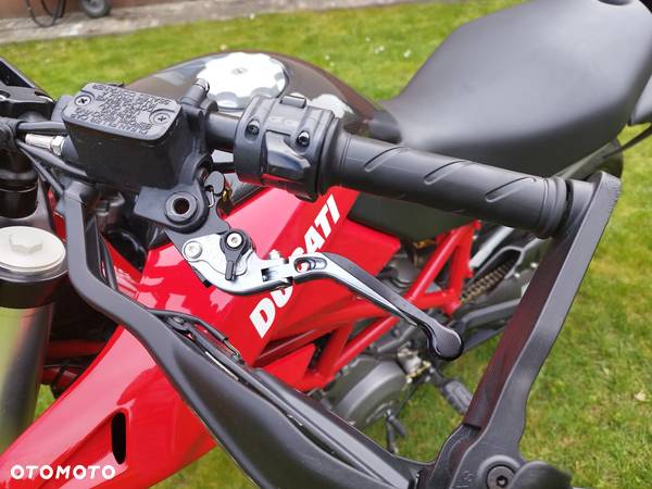 Ducati Hypermotard - 4