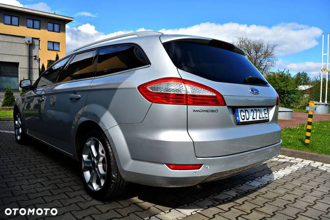 Ford Mondeo 2.0 TDCi Titanium - 22