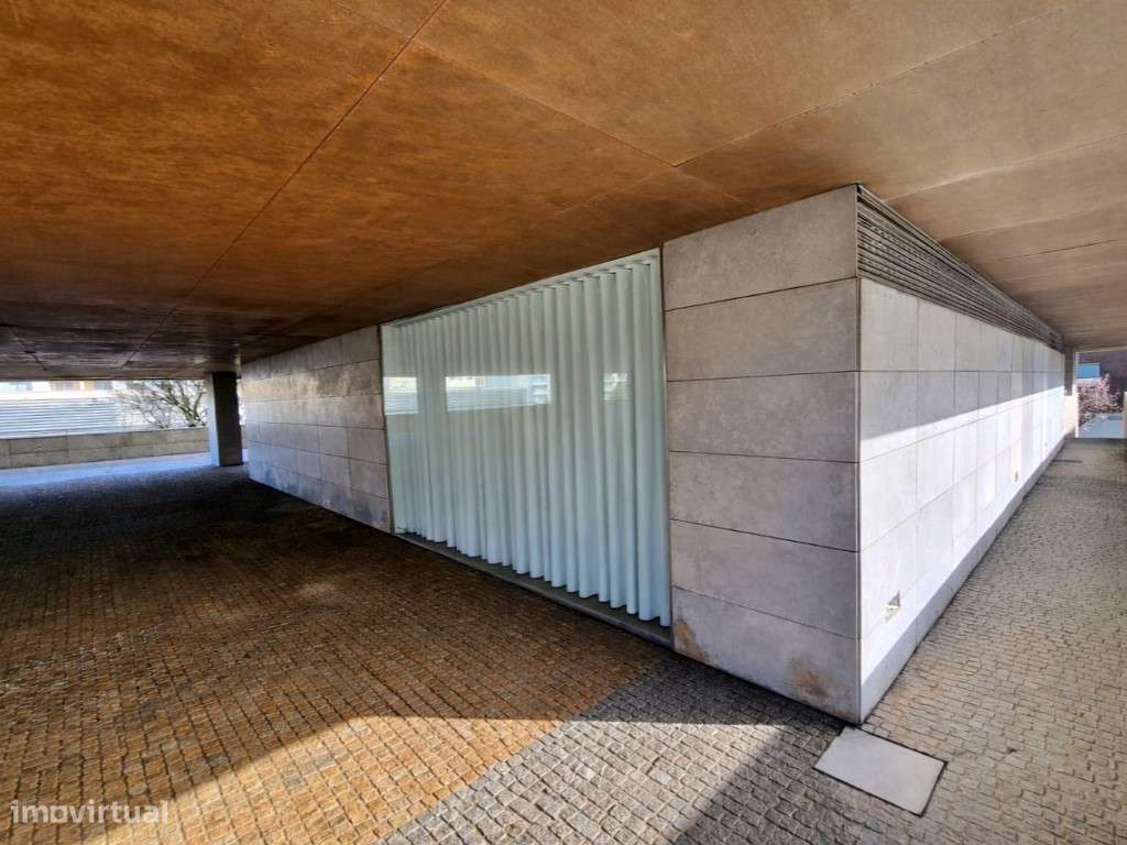 Loja na Cidade da Maia - Grande imagem: 4/8