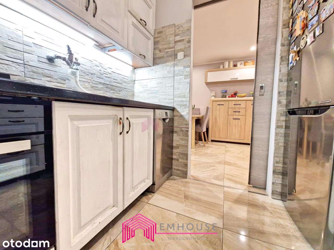 OKAZJA! Trzypokojowe mieszkanie z dużą loggią. Pionierów. - Pełny obrazek: 5/11