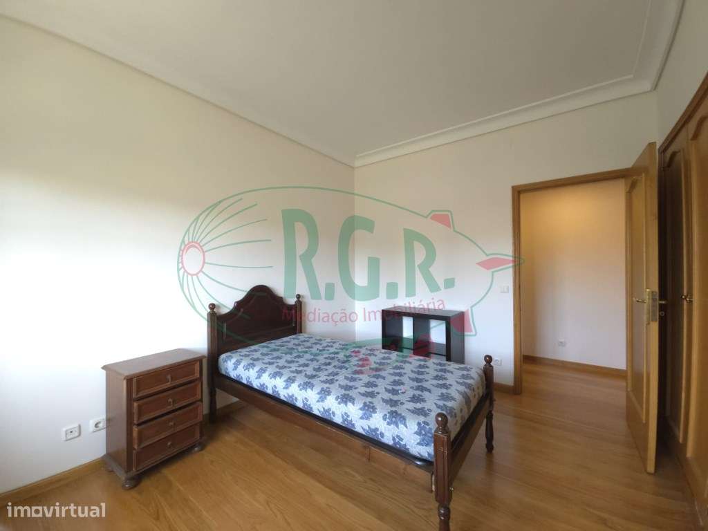 Moradia Isolada T3 | Piscina | Vistas Rio | 5 Min Porto-20