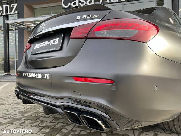 Mercedes-Benz E AMG 63 S 4MATIC - 3