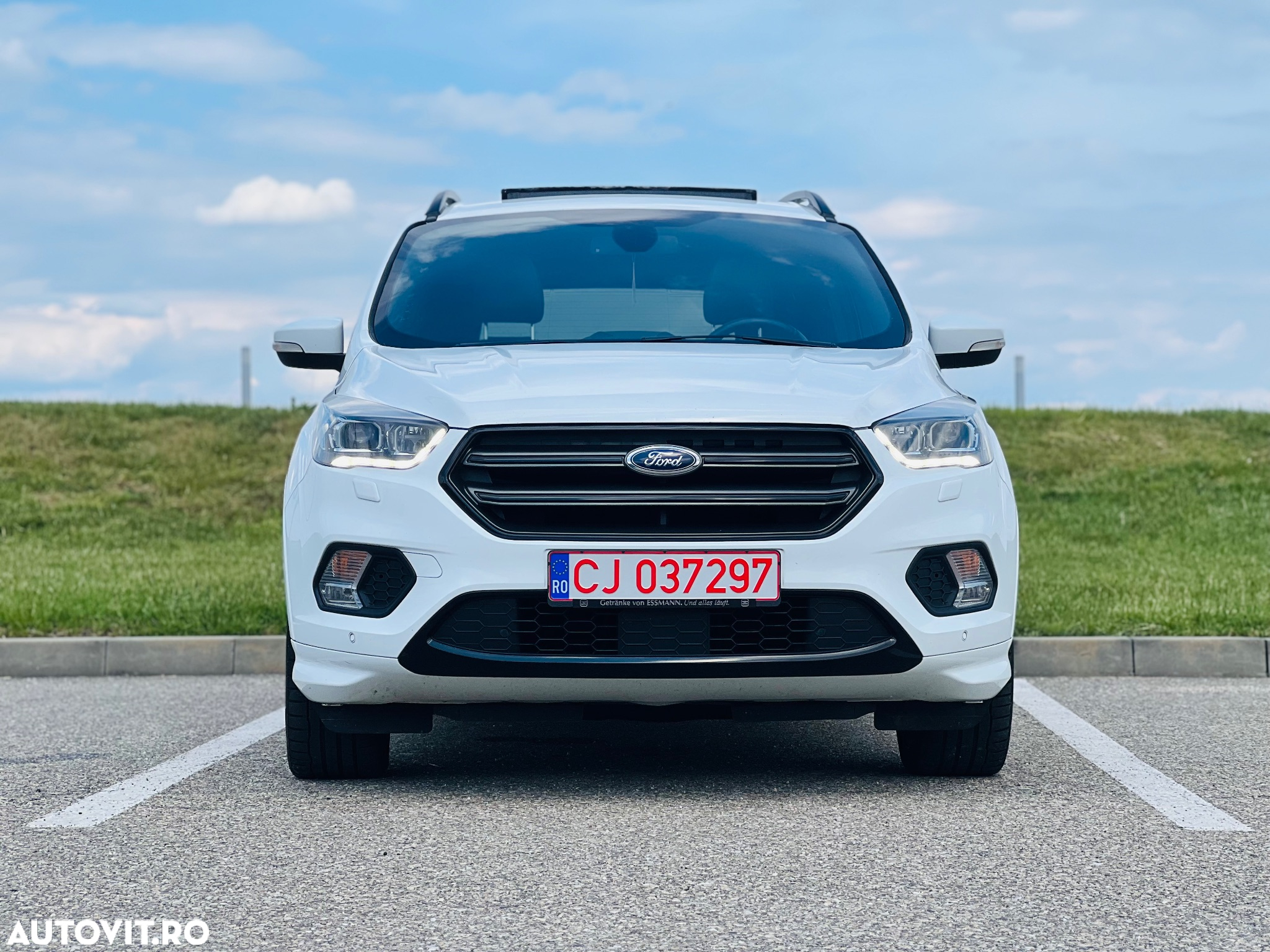 Ford Kuga 2.0 TDCi 4WD Powershift ST-Line - 4