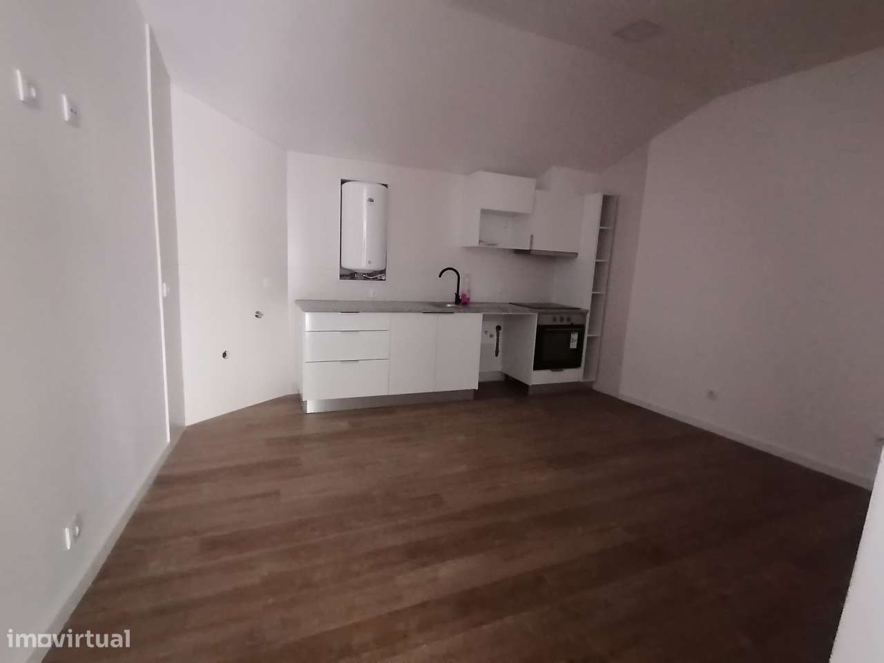 Excelente T1 Novo - Grande imagem: 4/8