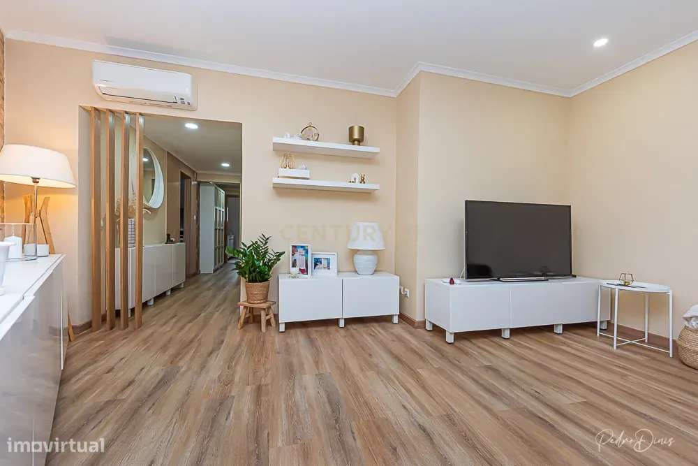 Apartamento 3 assoalhadas COMPLETAMENTE REMODELADO - Grande imagem: 5/31