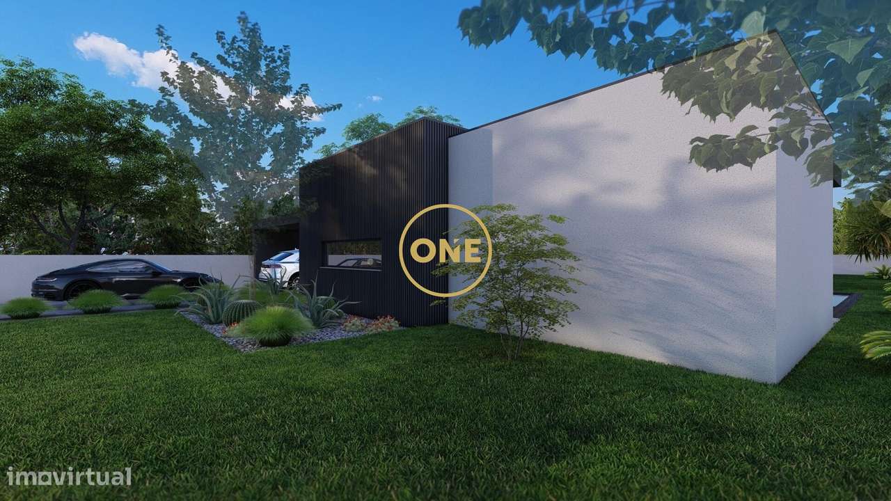 Moradia térrea T3+1 com piscina a 1 minuto do centro. - Grande imagem: 4/27