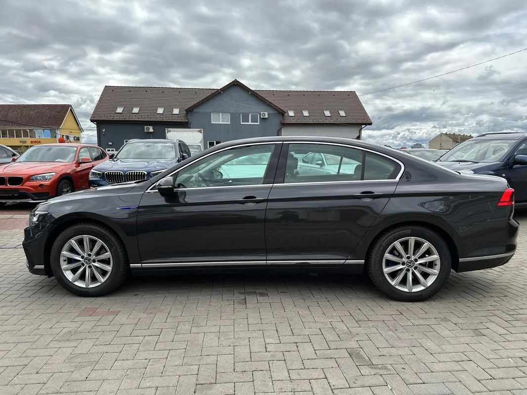 Volkswagen Passat 1.4 TSI Plug-In-Hybrid DSG GTE - 36