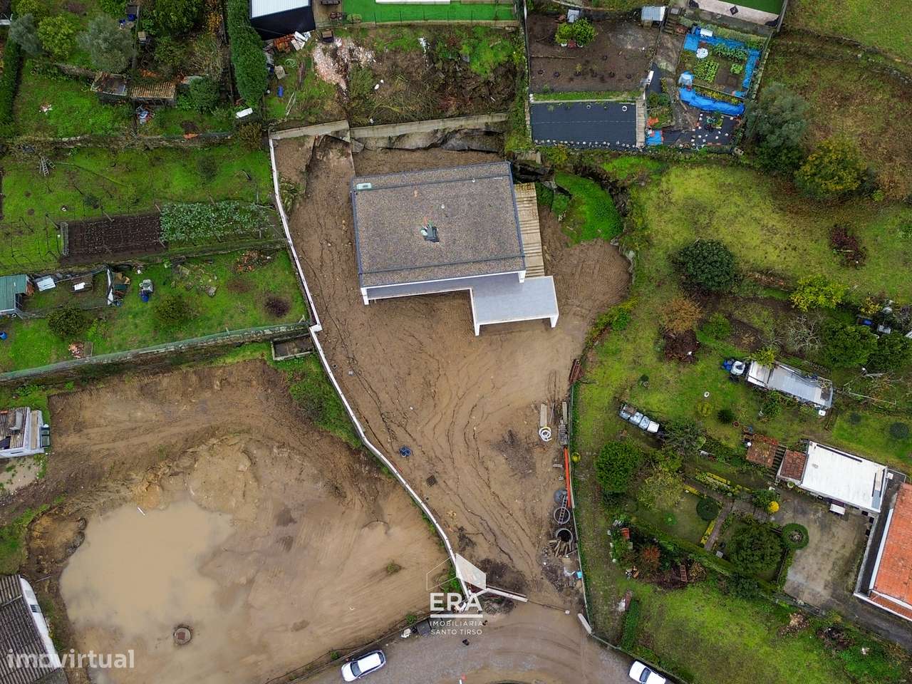 Moradia V3 com piscina em Roriz, Santo Tirso-38