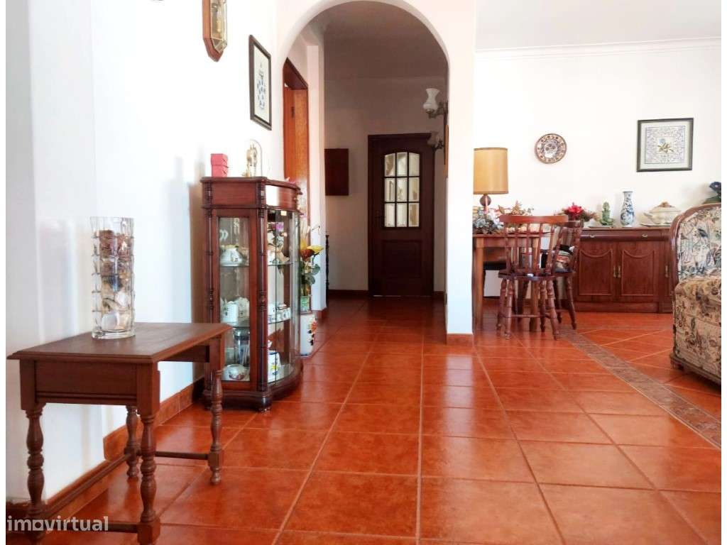 Andar de Moradia T3 para Venda na Charneca da Caparica - Grande imagem: 4/24