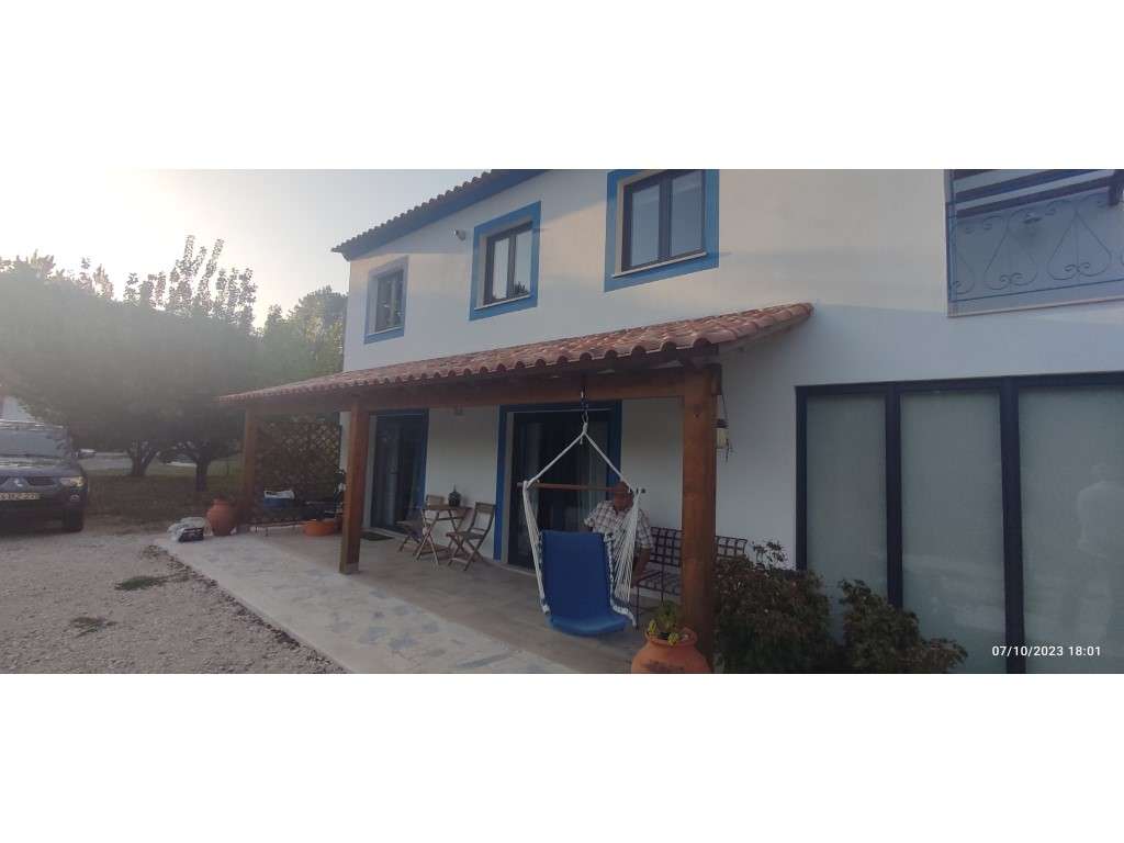 Quinta com duas moradias, anexos, diversas arvores de fruto, vinha ...-50