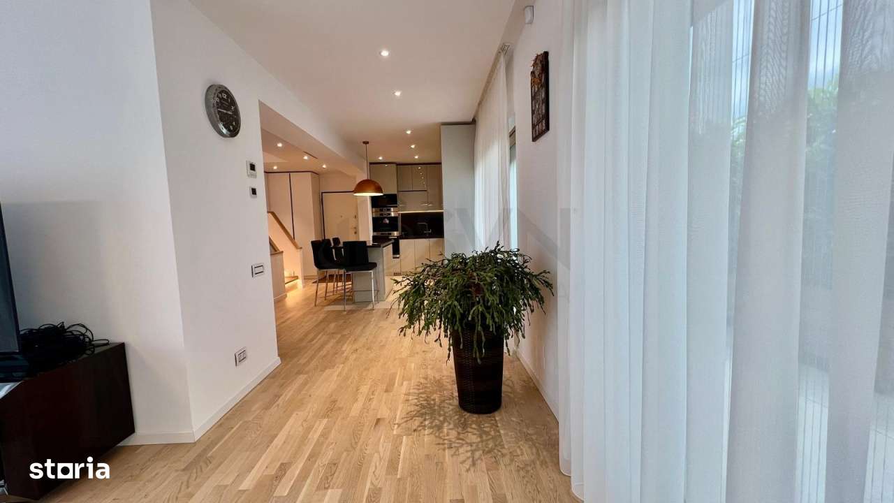 Triplex l 210 mp l Zona Centrala - Imagine principală: 3/15