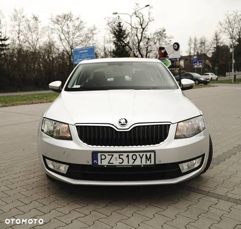 Skoda Octavia 2.0 TDI Ambition DSG - 10