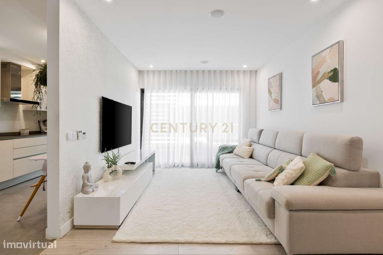 Luxuoso Penthouse T3 em Faro com Piscina Comum - 695.000€ - Grande imagem: 4/24