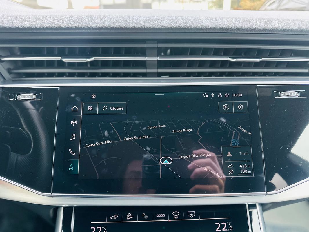 Audi Q8 3.0 55 TFSI e quattro Tiptronic - 25