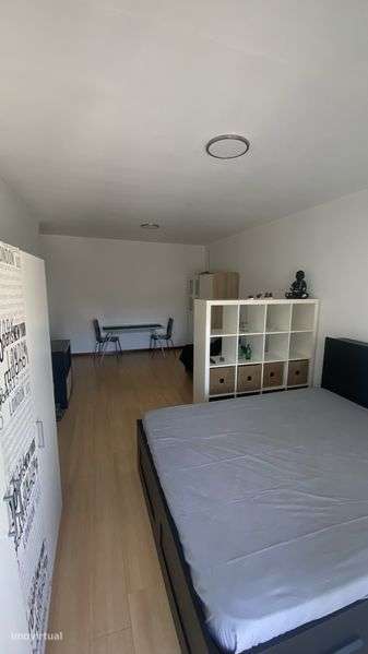 T0 Avenida da República c/ lugar de garagem - Grande imagem: 4/12