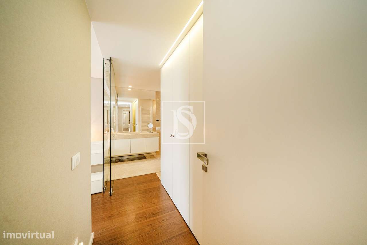 Apartamento T4 de Luxo, no Mira Rio 3, em Barcelinhos-32