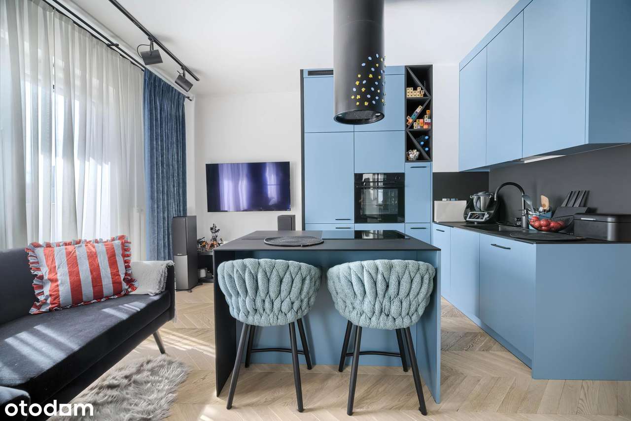 GOCŁAW Mieszkanie z charakterem przy "Promenadzie" i siedzibie Polsat-2