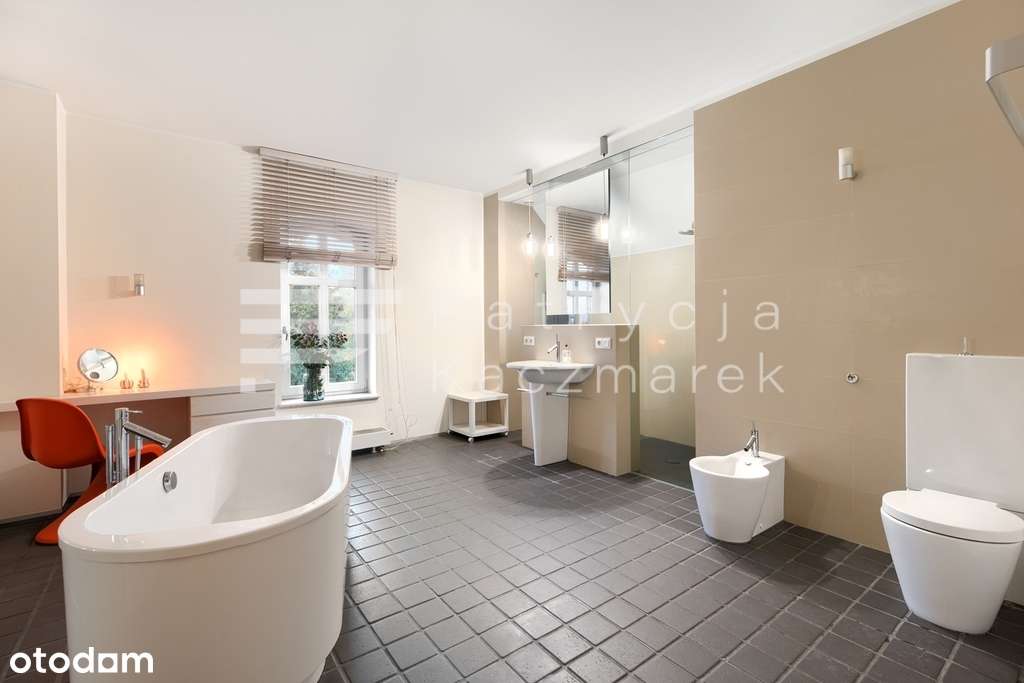 Dwa domy - jedna działka. Niepowtarzalny potencjał-8