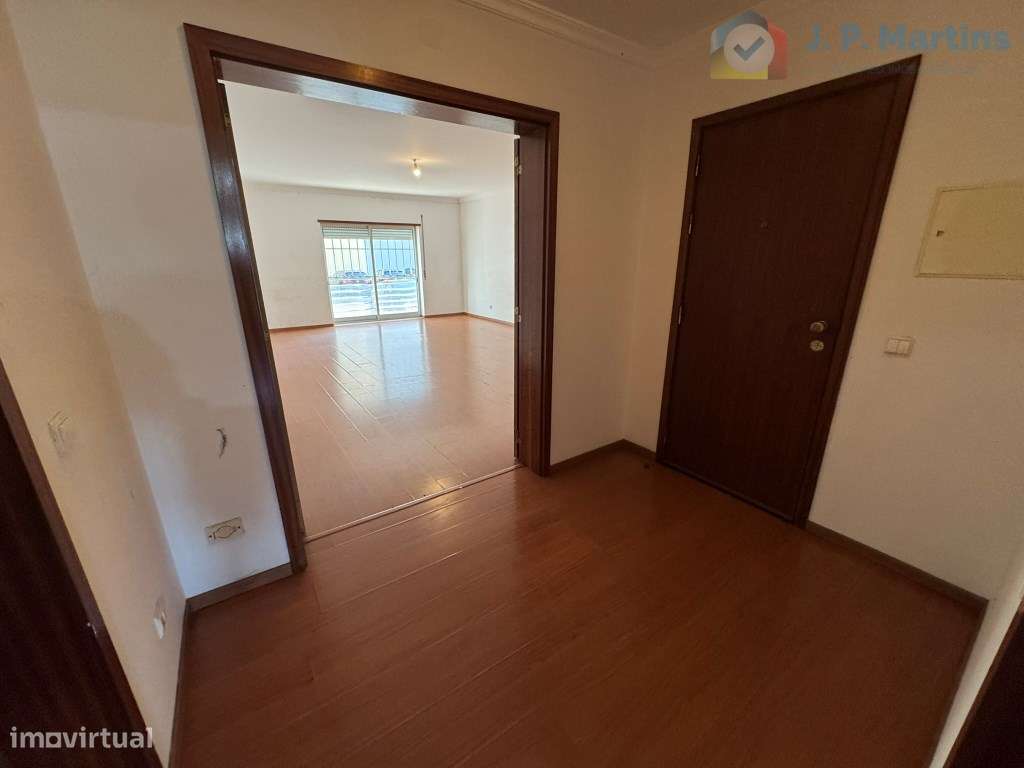 Apartamento T4 c/ varanda, Alto do Seixalinho, Barreiro - Grande imagem: 4/24