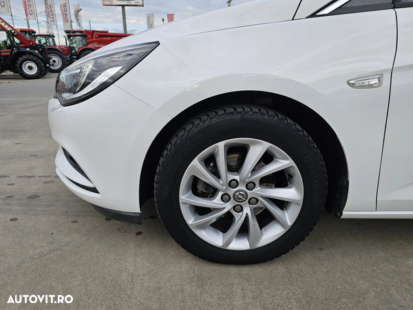 Opel Astra Sport Tourer Turbo 1.4 ECOTEC Innovation Aut. - 23