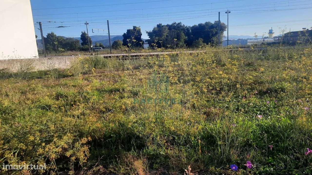 LOTE PARA CONSTRUÇÃO EM DARQUE -LOTE 10 - Grande imagem: 1/6