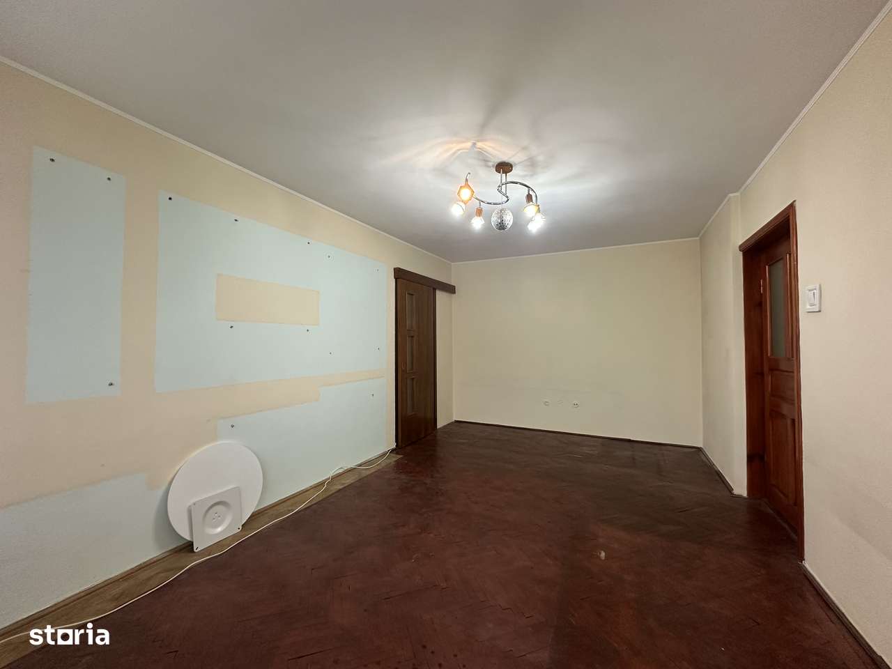 Agentia imobiliara VIGAFON vinde apartament 2 camere Nord-Cameliei-2