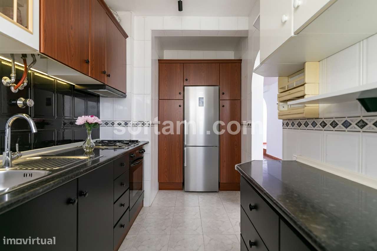 Apartamento T2 Venda em Quarteira,Loulé - Grande imagem: 2/18