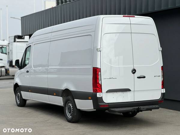 Mercedes-Benz Sprinter 317 CDI - 6