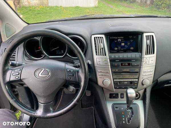 Lexus RX - 10