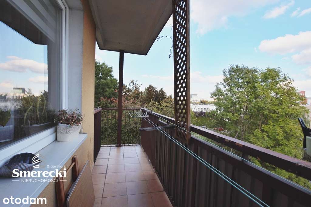 Piękne rozkładowe mieszkanie z dużym balkonem-11