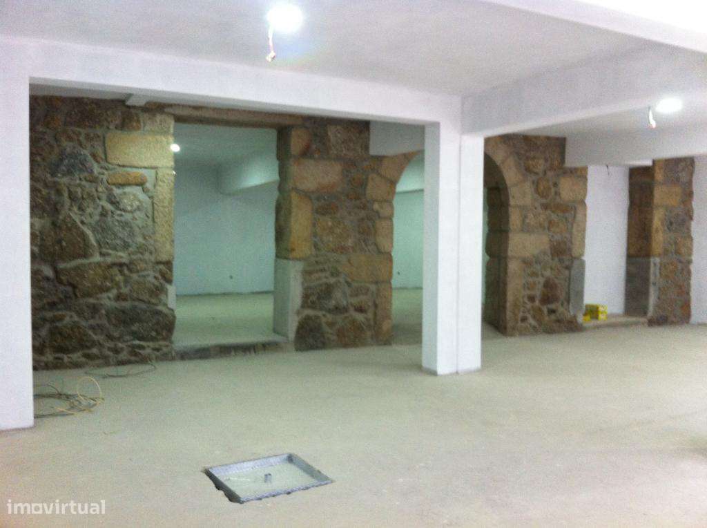 Complexo comercial e habitacional - Grande imagem: 4/6