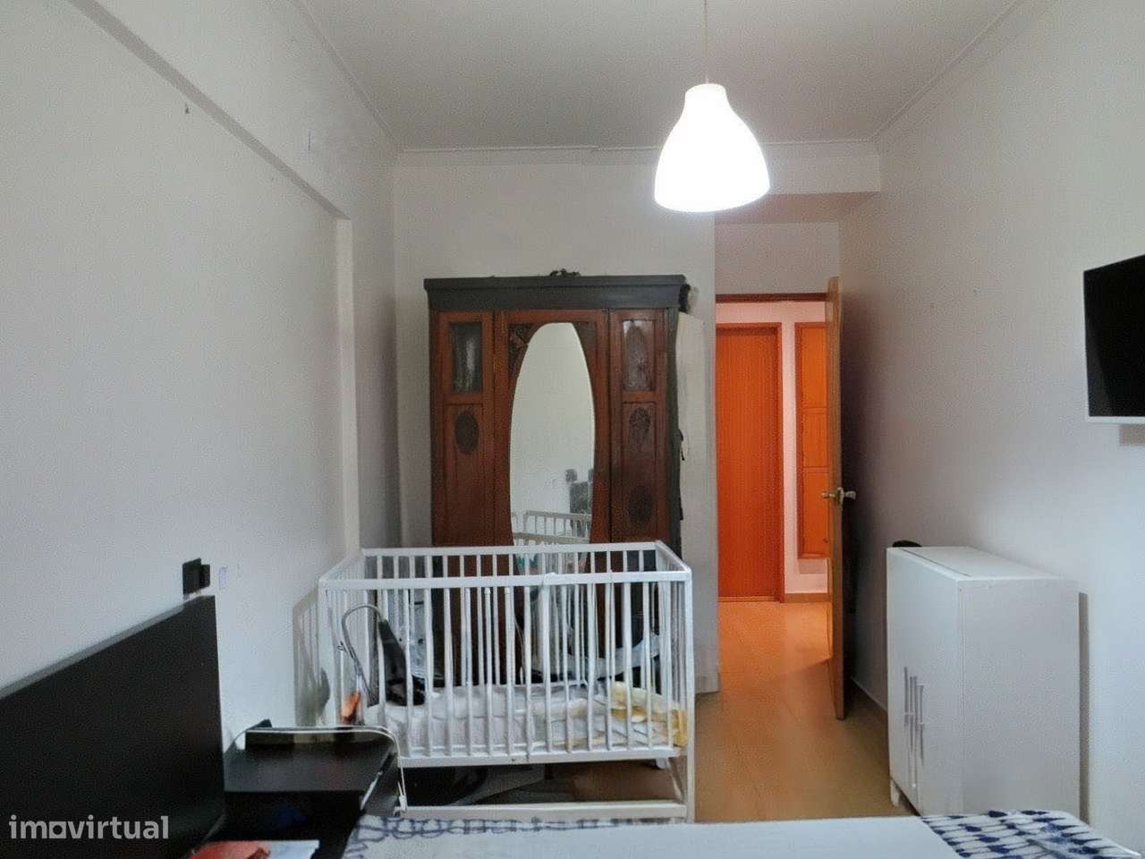 Apartamento T2 situado na pitoresca zona da Ajuda-9