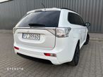 Mitsubishi Outlander 2.0 4WD Plug-In Hybrid - 15