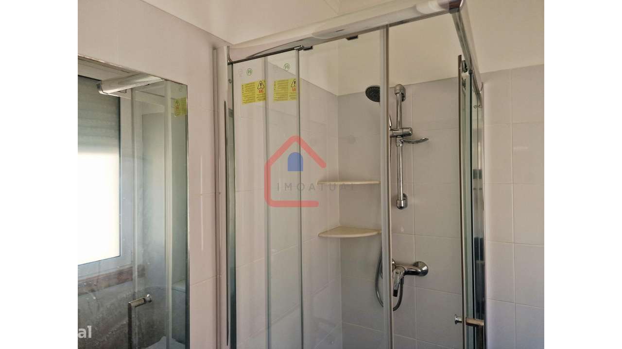 Apartamento T2 na Graça em Lisboa-10
